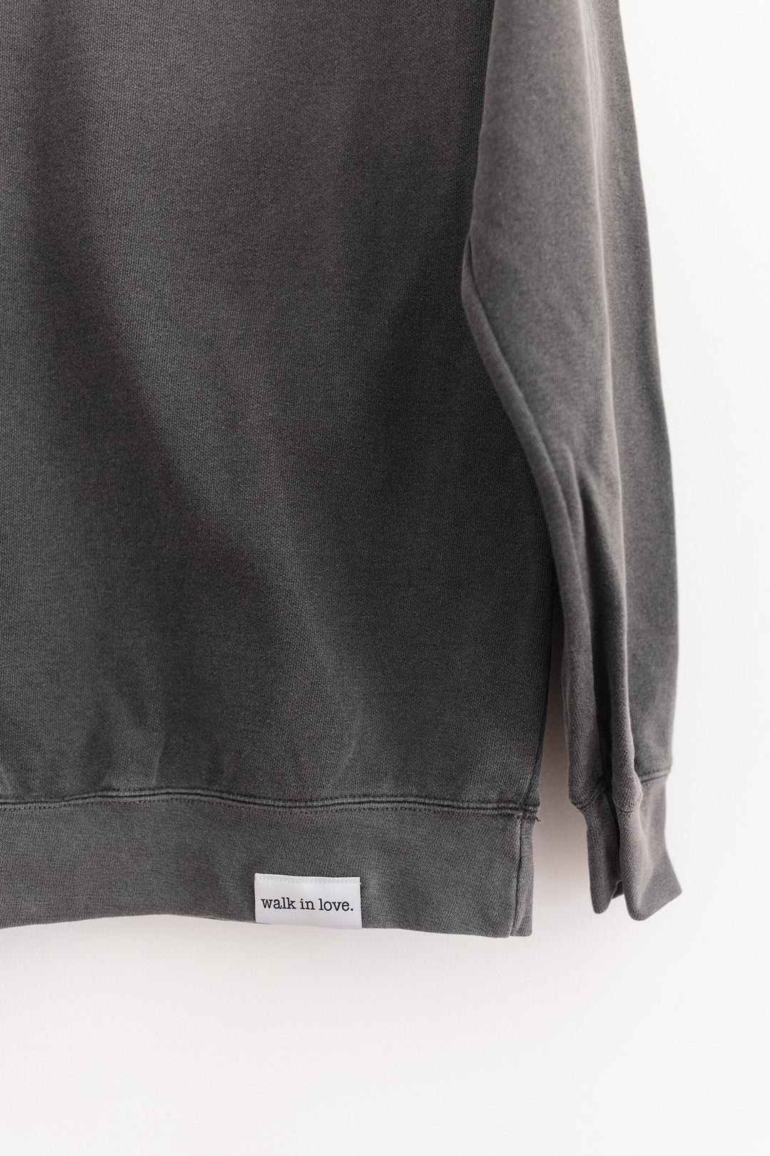 Do Not Worry Daisy Pepper Vintage Washed Sweatshirt