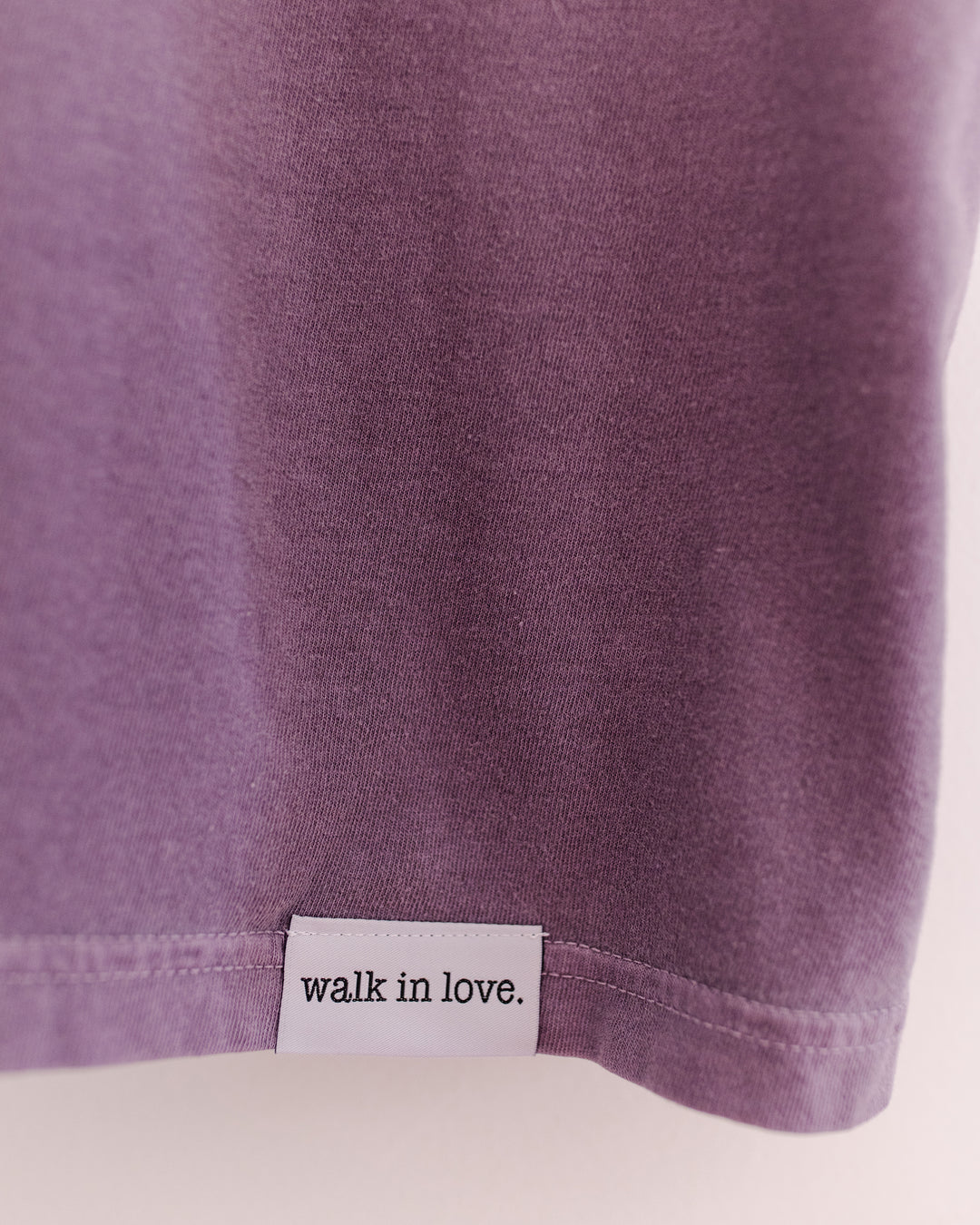 Be Strong Wine Vintage Washed Tee