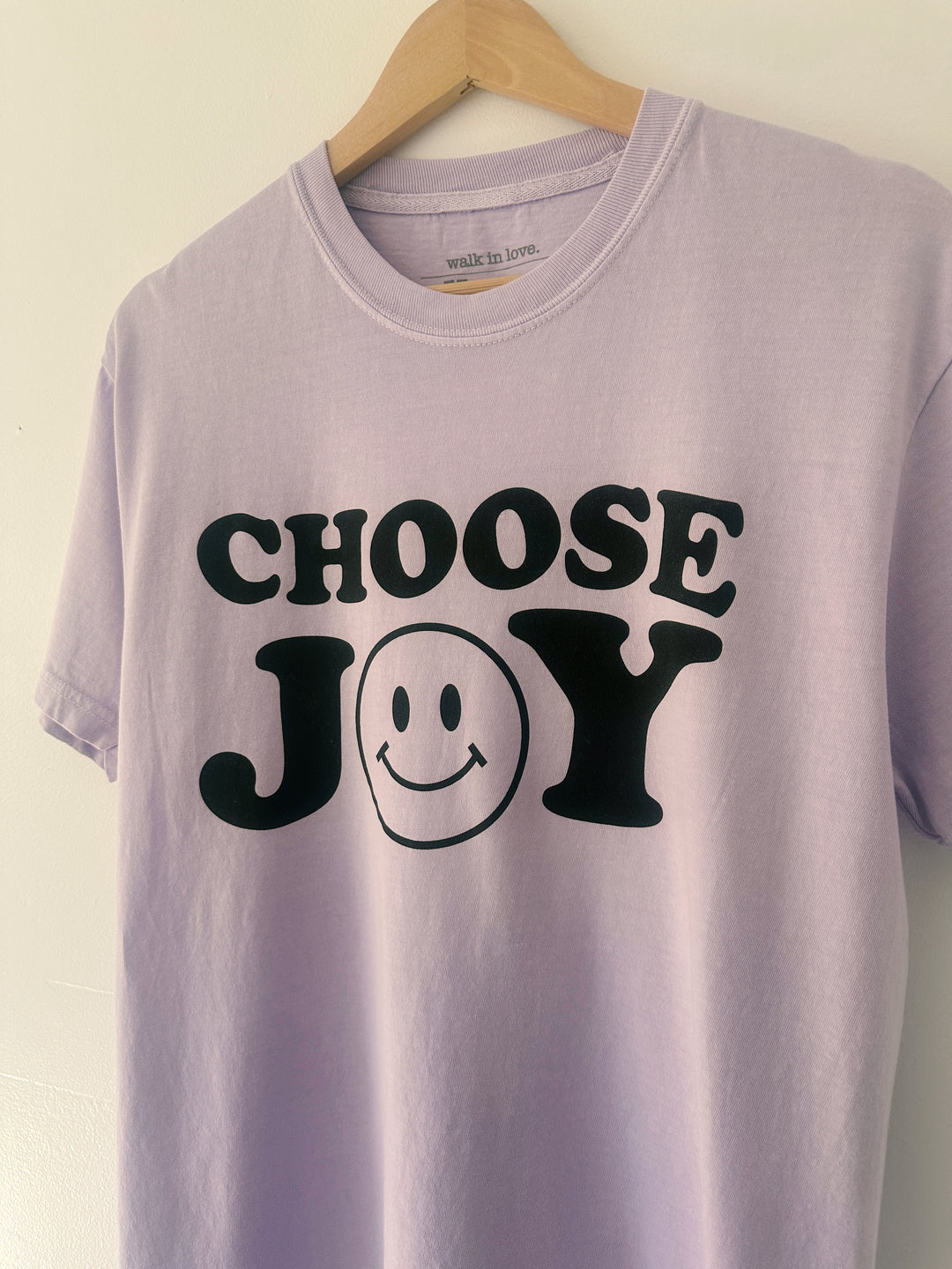 Choose Joy Smiley Vintage Washed Orchid Tee