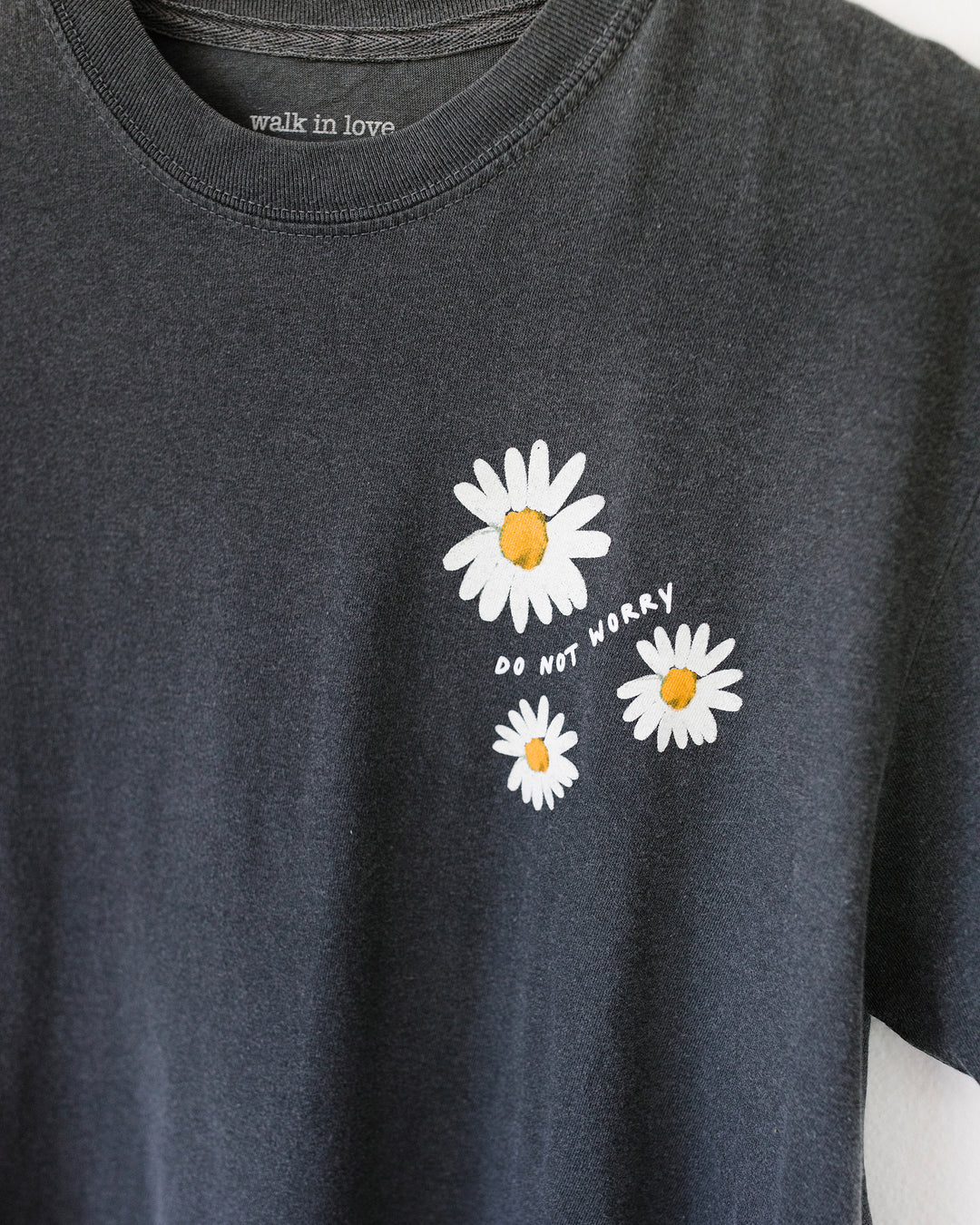 Do Not Worry Daisy Pepper Vintage Washed Tee